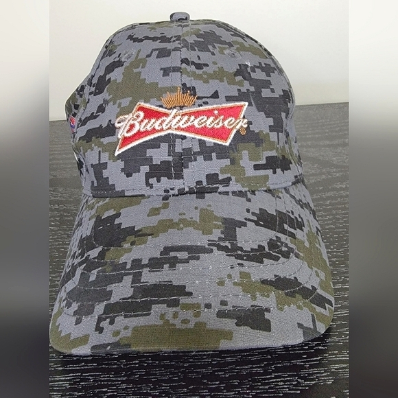 Men's Budweiser Folds Of Honor 100% Cotton Digital Camo Hat - Picture 1 of 4